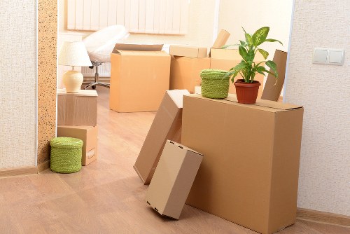 Local Brockley packing and boxes service with secure cartons